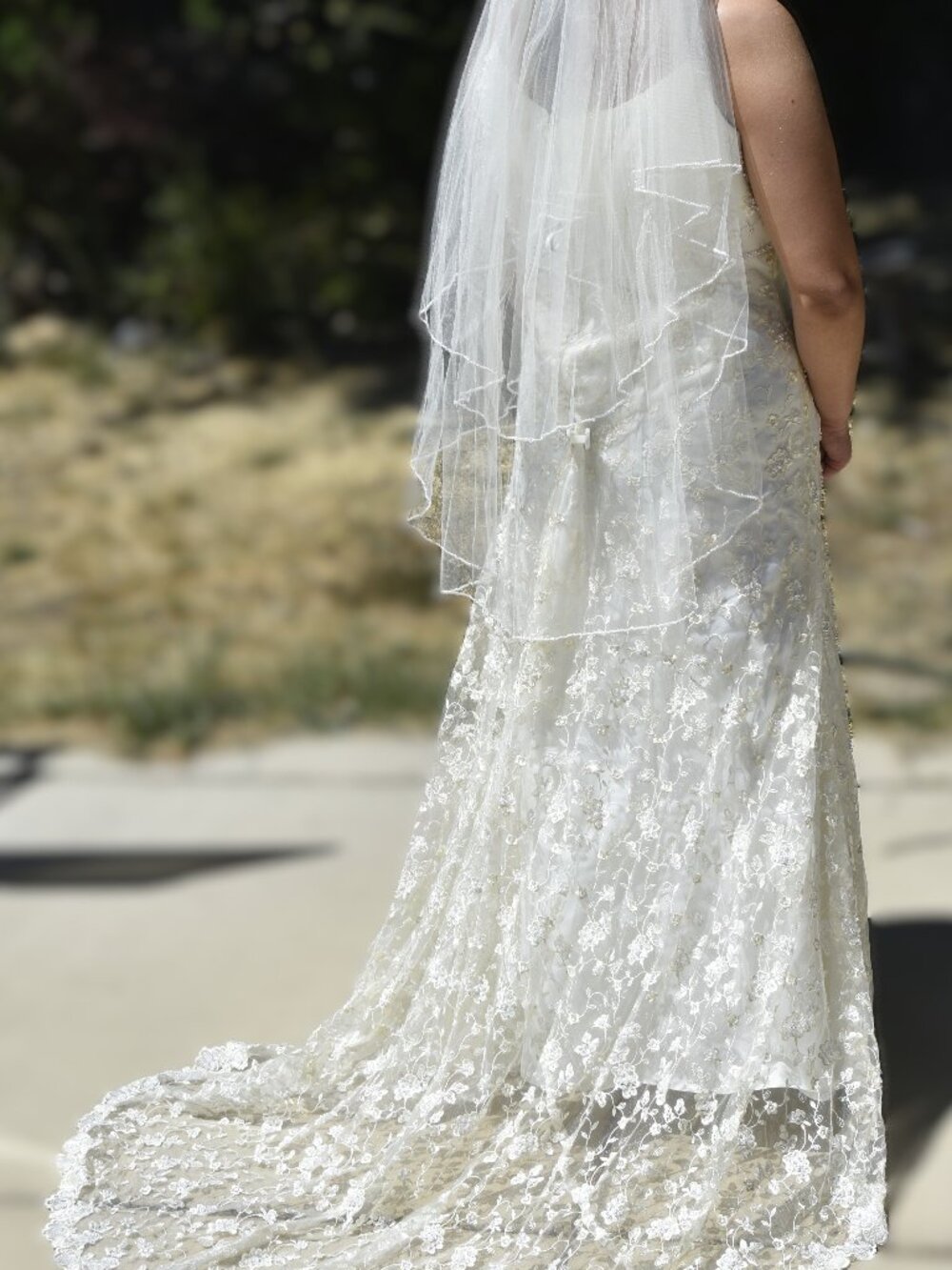 David's Bridal Ivory Beaded Bridal Gown w/Pearl Straps and Floral Lace Train